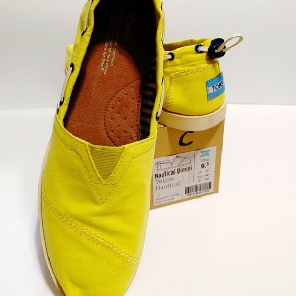 NWT Toms nautical Bimini yellow nautical  size 9.5 - Picture 1 of 5